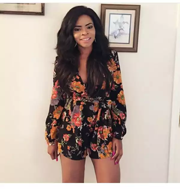 Blogger Laura Ikeji Wants You All To Have A Glimpse Of Her Hot Legs